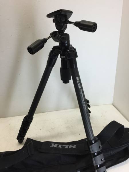 ★★SLIK ライト 1704 カーボン三脚