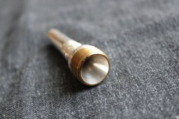 BOB REEVES 43DF フリューゲルホルン用マウスピース リムなし 【公式通販】