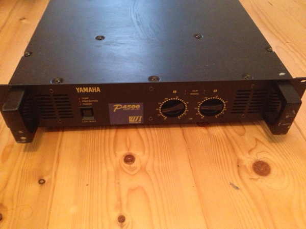 ☆ヤマハYAMAHA P4500 パワーアンプ☆