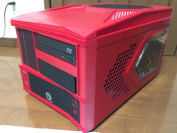 自作PC i7-6700，16GB RAM，240GB SSD，3TB HDD，Win7PRO，BD-R