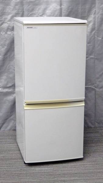2013年製☆無印良品☆シンプル&コンパクト☆137L冷蔵庫(5R93528)
