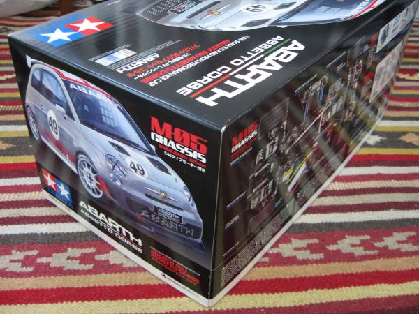 タミヤ 1/10 アバルト500 アセットコルセ