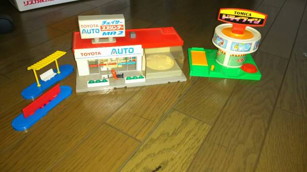 トミカタウン　トヨタオート　ドライブイン　他