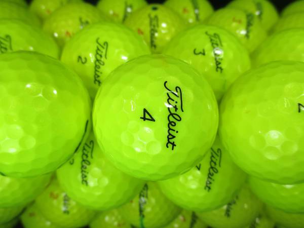 1435 特A2級 Titleist NXT/DT SOLO [イエローカラー] 50個 【公式通販】
