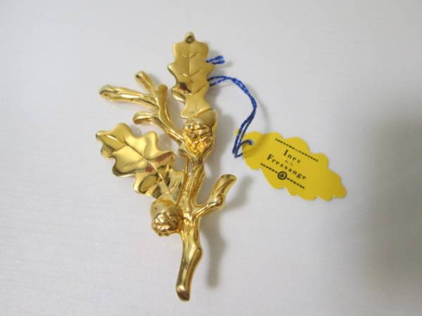 ★イネスドラフレサンジュINES DE LA FRESSANGEのブローチ★