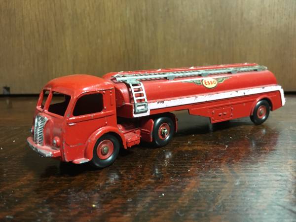 F Dinky パナールEssoタンカー