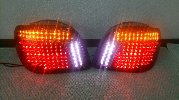 ヴィッツ　LEDテールレンズ　左右セット　NCP　SCP　10系