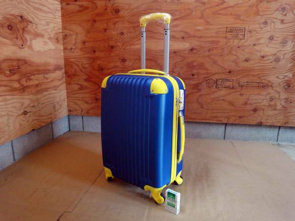 新品 超軽量スーツケース 小型（S）34L TSAロック ネイビー（4