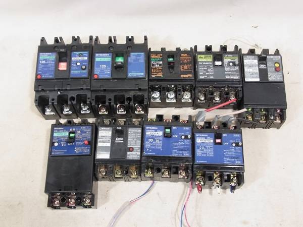 〇ブレーカーまとめて 9個 漏電ブレーカー 125A/75A/60A/30A他 B