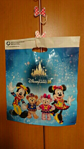 香港ディズニーランドtシャツ16年 イラスト キャラクター 売買されたオークション情報 Yahooの商品情報をアーカイブ公開 オークファン Aucfan Com