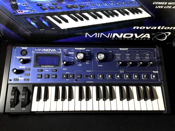 MiniNova ノベーション Novation NOVATION ( ) ウェーブテーブルシンセ
