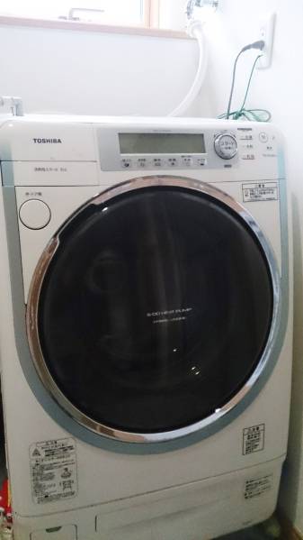 東芝☆省エネドラム式洗濯乾燥機☆保証書・取説完備TW-4000VFR