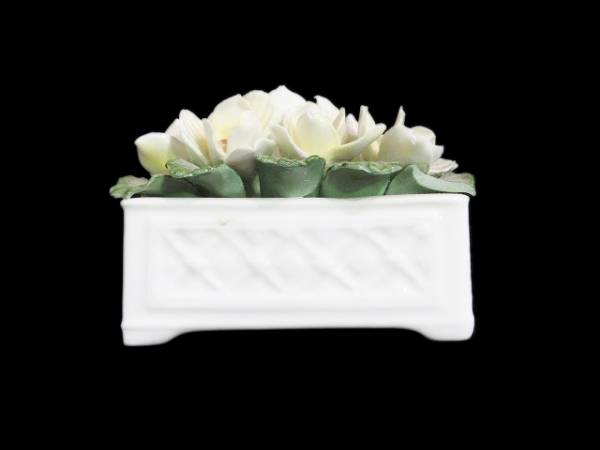 エンズレイ Aynsley 置物 フラワー 陶花 白 ホワイト系 エインズレイ