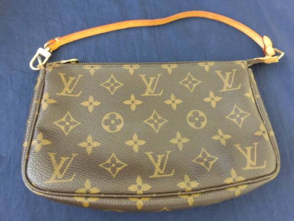 USED☆LOUIS VUITTON ポシェット・アクセソワールモノグラム☆ih