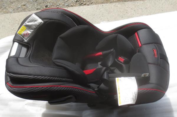 中古　コンビ　CZ-HLB チャイルドシート