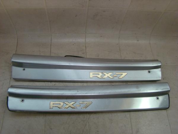 FD3S RX-7 純正 スカッフプレート [61GD8] fd3s FD3S RX-7 Panel