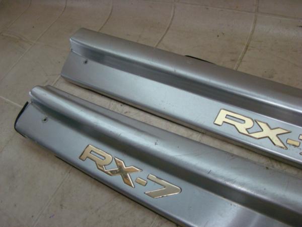 FD3S RX-7 純正 スカッフプレート [61GD8] fd3s FD3S RX-7 Panel