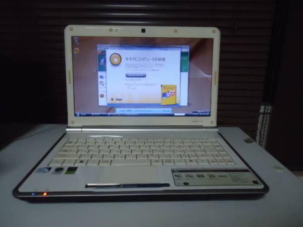 GATEWAY NV4400 -2CW 　VISTA