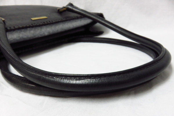 本物■極美品■グッチ■レザーショルダーバッグ■24万■aam16e