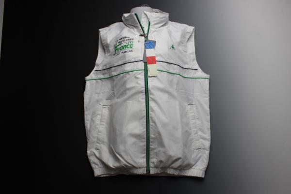 新品ルコックQG6694　フルジップ・撥水ベスト　M　白(8G751