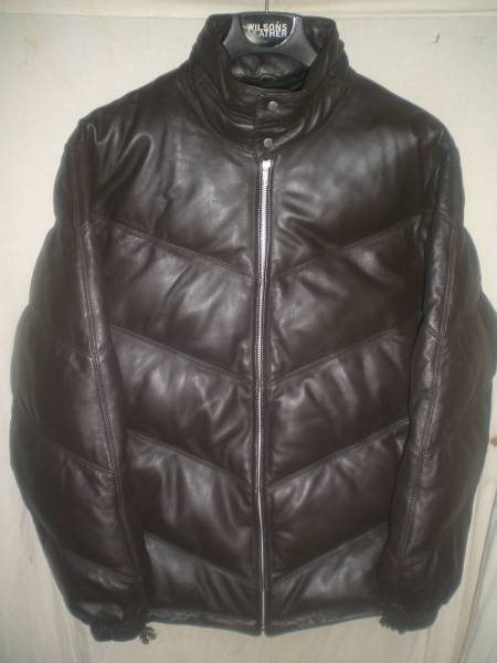 新品 近い 美品 4万円程 attack the mind 羊革 レザー ダウン 高級感あふれるやぎ革を採用、至高のレザーダウンジャケットを3万円台