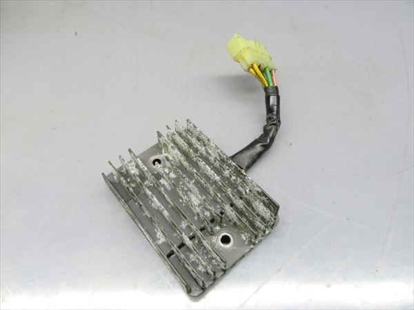 ky0905 ホンダ フォルツァ MF06 実動 レギュレター ダイナモ_1