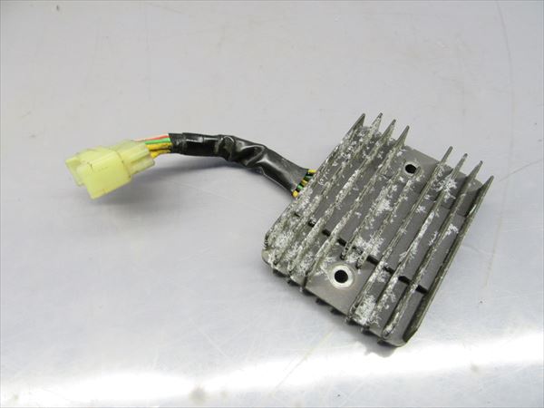 ky0905 ホンダ フォルツァ MF06 実動 レギュレター ダイナモ_2