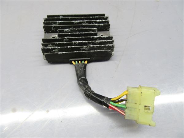 ky0905 ホンダ フォルツァ MF06 実動 レギュレター ダイナモ_3