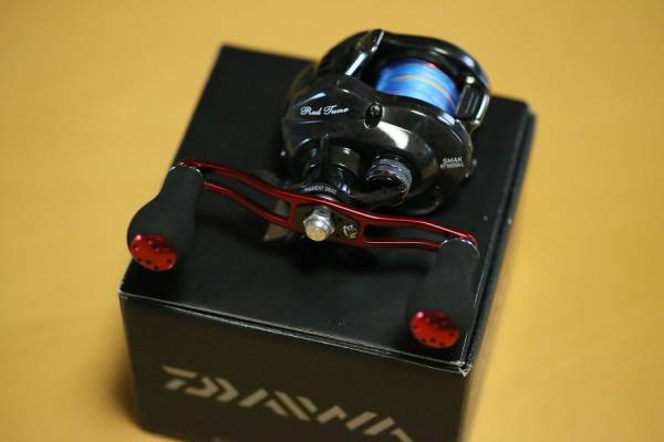 SMAK DAIWA RED TUNE : 100SH-L [left handle] (Japanese import
