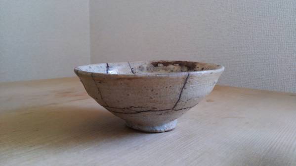 李朝　無地刷毛目盃(李朝初期)