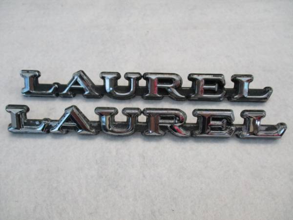 ブタケツ ローレル KHC130 LAURELエンブレム 純正 当時物 旧車