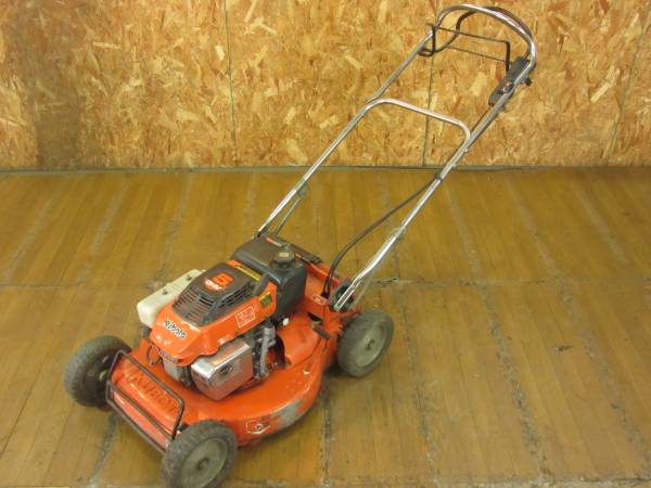 北海道発☆早い者勝ち!草刈機/刈払機 クボタ W5021 5馬力 売切り