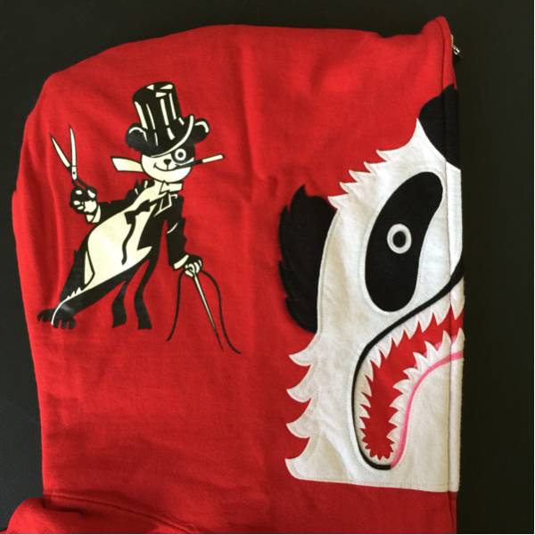 APE パンダパーカー 美品 Ｌ 限定 シャーク