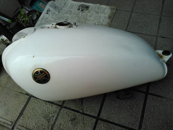 鍵付き初期型SR400ナロータンクキャップです！2H6SR500 タンク