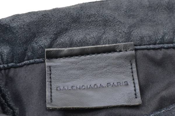 BALENCIAGA フェイク クラック レザー パンツ 28