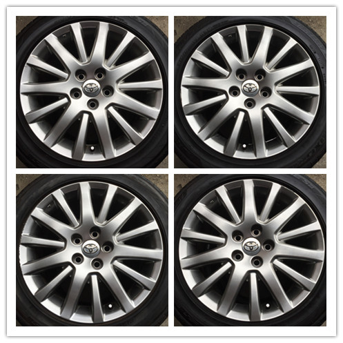 トヨタ純正アルミホイール　215/55R17 4本セット