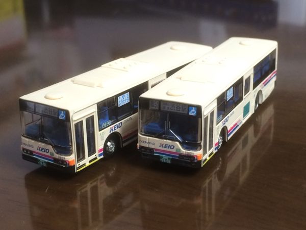 バスコレ京王バスオリジナル三菱エアロスターMP747 一般色2台