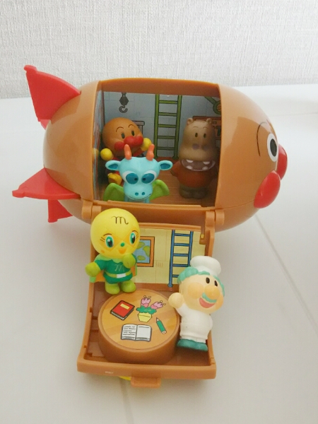 アンパンマン ミュージアム アンパンマン号 フィギュア セット
