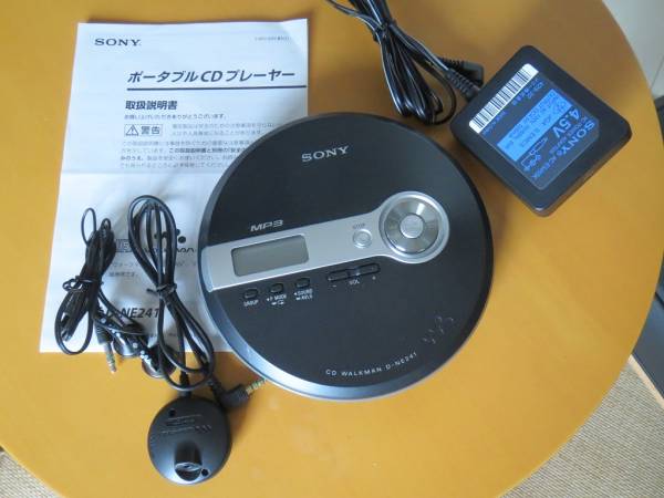 豊富な，高品質 SONY CDウォークマン D-NE241/B ポータブルCDプレーヤー