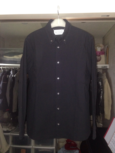 マルタン マルジェラ 10 黒シャツ