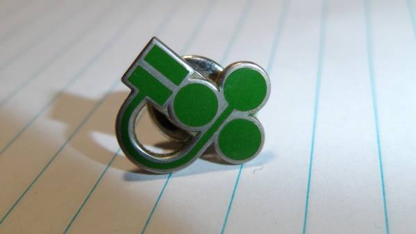 日本郵政 ゆうちょ銀行 マークのバッジ 社章 郵便局 記章 徽章 売買されたオークション情報 Yahooの商品情報をアーカイブ公開 オークファン Aucfan Com