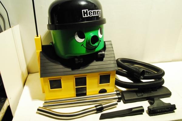 Henry Green ヘンリーグリーン 掃除機 ハウス付 英国製HVR-200-2