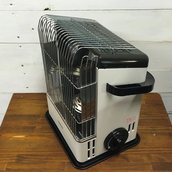 岩谷 イワタニ カセットガス ストーブ CB-STV-HPR2 キャンプ