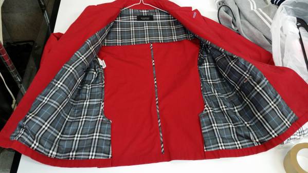 バーバリーブラックレーベルの薄手のコート☆