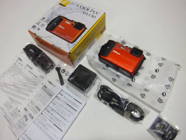 新品未使用NikonニコンCOOLPIX AW130 防水
