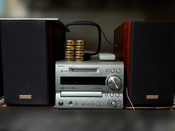 中古 オンキヨー ONKYO コンポ FR-X9A ONKYO オンキョー FR-X9A CD⁄MD