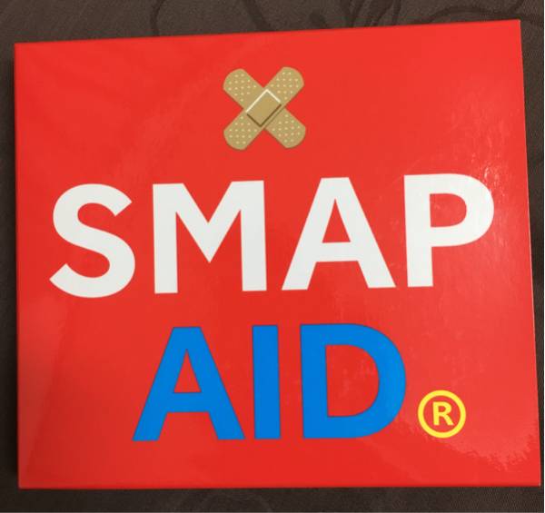 ■SMAP AID 赤色 ハンカチ付き■