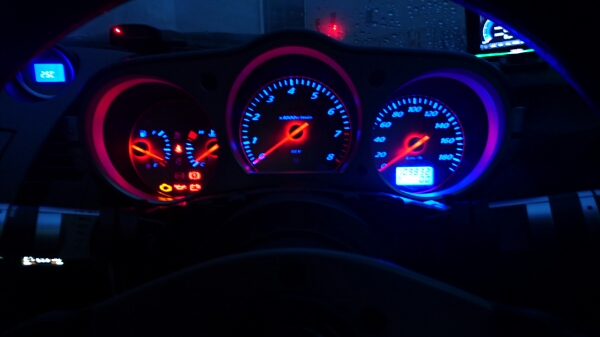 Z33 350Z スピードメーター 、3連メーターLED打ち替え済み 青(計器