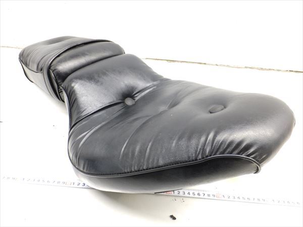 β0915 ホンダ スティード400 NC26 純正シート メイン 破れ無し