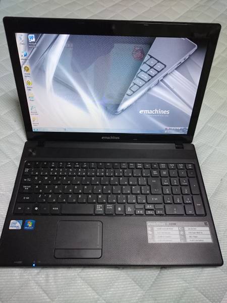 emachines E729Z ノートパソコン (office 2010付属） イーマシーンズ